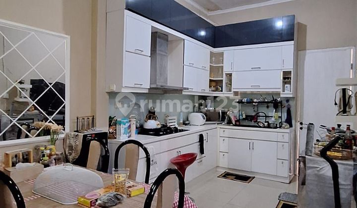 For Sale 1-Story House in Rempoa, South Tangerang 2