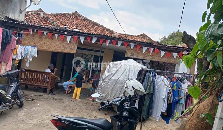 Dijual Rumah Tua Dihitung Tanah Cocok dibangun rumah Kostan Dekat Stasiun Mrt Dekat Fullnya Bus Malam Dilebak Bulus Jakarta Selatan