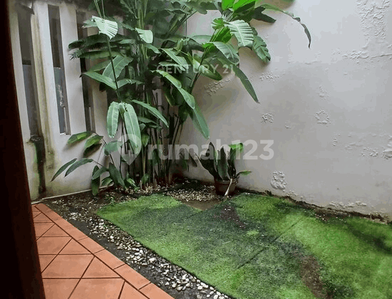 Dijual Rumah Bagus Siap di Bintaro Sektor 2 Tangerang Selatan 2