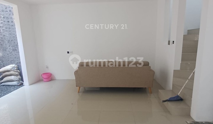 Dijual Rumah Baru Murah di Bintaro Sektor 3 Tangerang Selatan 2