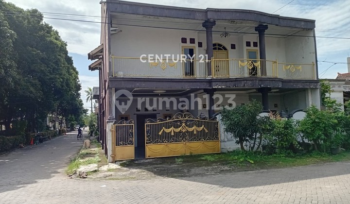 Dijual Rumah Strategis Harga Menarik di Pinang Griya Permai
