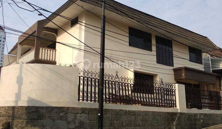 Dijual Rumah Murah Luas di Hook Di Tebet Jakarta Selatan 1