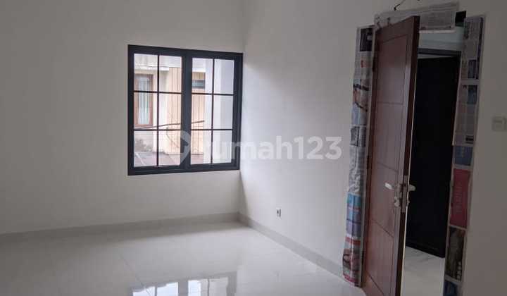 Dijual Rumah Baru Murah Tinggal Bawa Koper di Bintaro Sektor 9 Tangerang Selatan