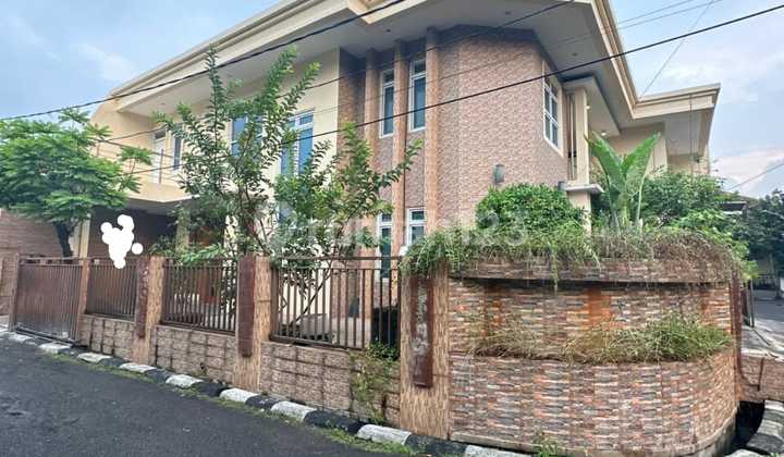 Dijual Cepat Townhouse Mewah Murah Dekat Stasiun Kereta Api Mal Kalibata Jakarta Selatan