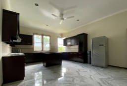 Rumah Baru Unfurnished, Ada Pool Daerah Cipete 2