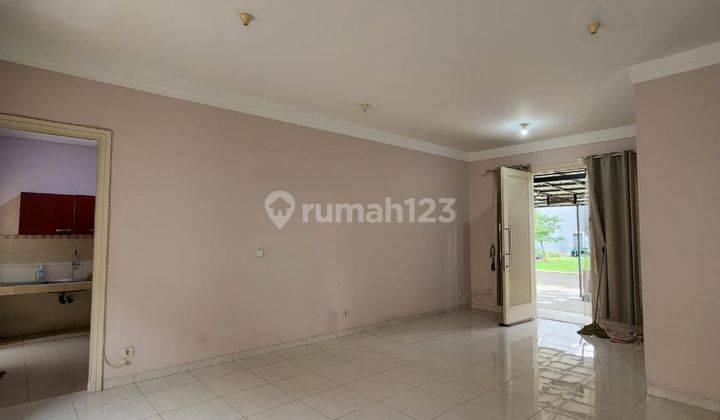 Rumah Bagus Dan Cantik di Sutera Aurora, Lingkungan Aman  2