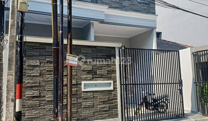 Dijual Ruman Brand New di Muara Karang, Lokasi Strategis 1