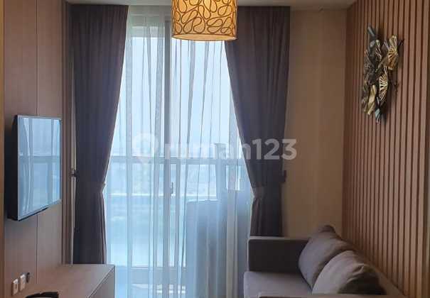 Apartemen Gold Coast, Full Furnished Mewah, Siap Huni