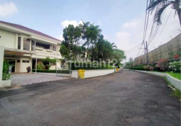 Premium House in Jervois Park TB Simatupang, Includes a Pool Premium House in Jervois Park TB Simatupang, Includes a Pool