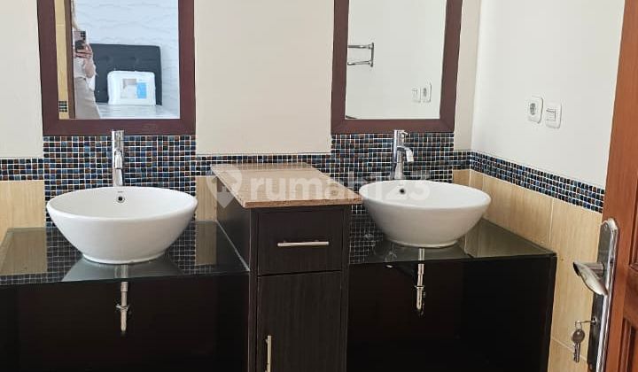 Kavling Tanah Komersial Bonus 17 Rumah di Tb Simatupang