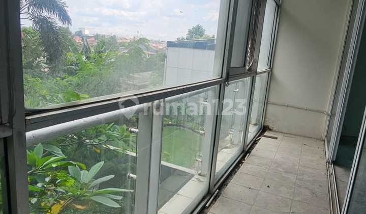 Hot Listing Townhouse Essence Darmawangsa