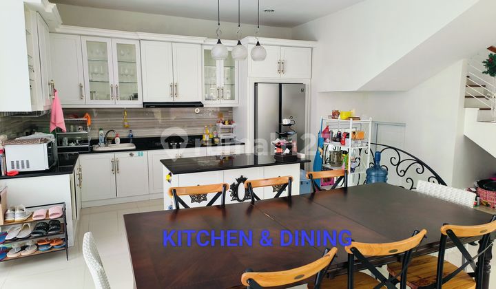 Luxury Furnished Villa, With Pool, Great View in Rancamaya Bogor