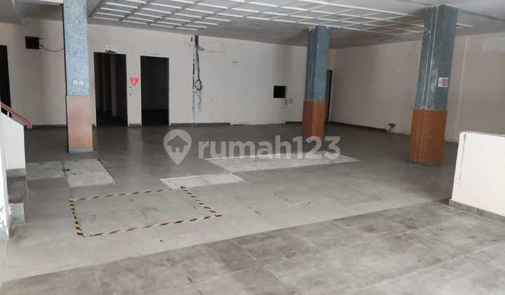 Lokasi Pinggir Jalan, Rumah di Pluit, Bisa Untuk Kantor atau Tempat Usaha Lokasi Pinggir Jalan, Rumah di Pluit, Bisa Untuk Kantor atau Tempat Usaha