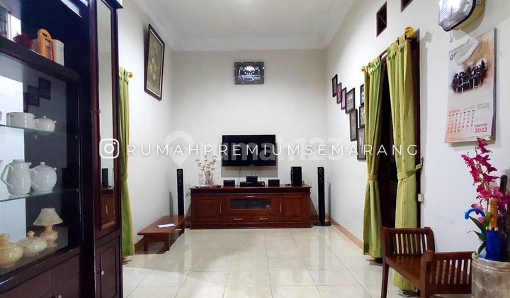 Rumah siap huni, lokasi strategis, full perabot, tinggal masuk bawa koper, manyaran, semarang barat