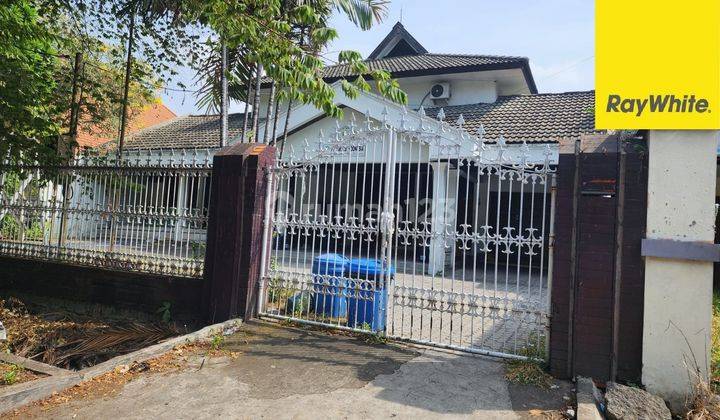 Disewakan Rumah Pusat Kota di Nol Jl Khairil Anwar Darmo Surabaya 1