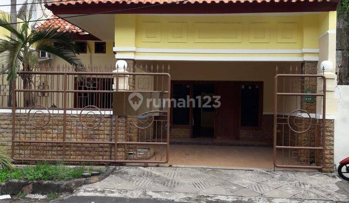 Disewakan Rumah 2 Lantai di Sukomanunggal Jaya Surabaya 1