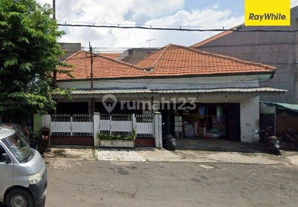 Dijual Rumah 3 Lantai SHM di Jalan Pegirian Surabaya Utara 1