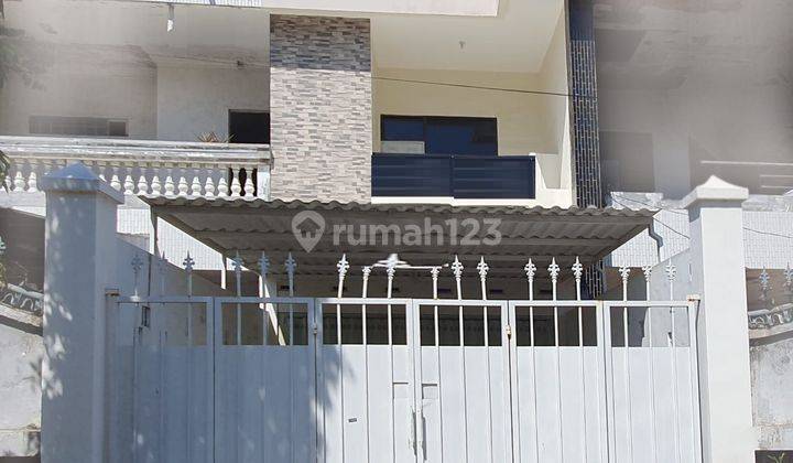 Dijual Rumah 3 Lantai Pusat Kota di Jl Bkr Pelajar Surabaya 1