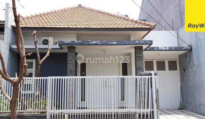 Dijual Rumah 2 Lantai SHM di Kutisari Indah Barat Surabaya 1