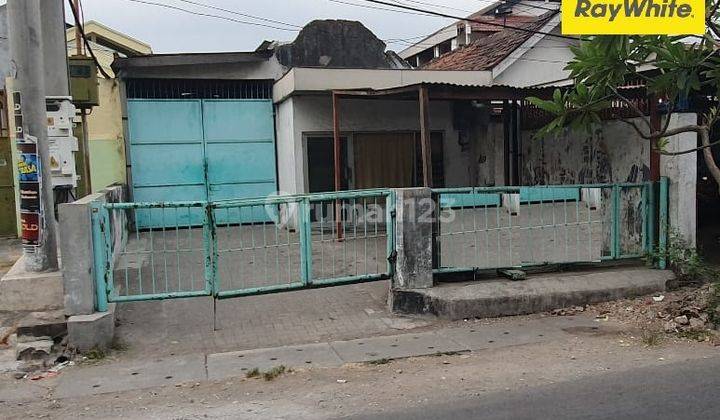 Disewakan Gudang Pusat Kota di Petemon Barat Surabaya 1