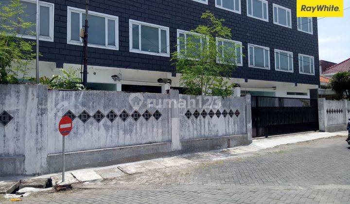 Dijual Rumah Usaha Strategis di Putat Indah Timur Surabaya 2