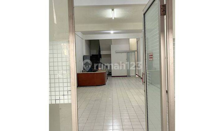 Dijual Ruko 3 Lantai di Jalan Ngemplak Genteng Surabaya Pusat 1