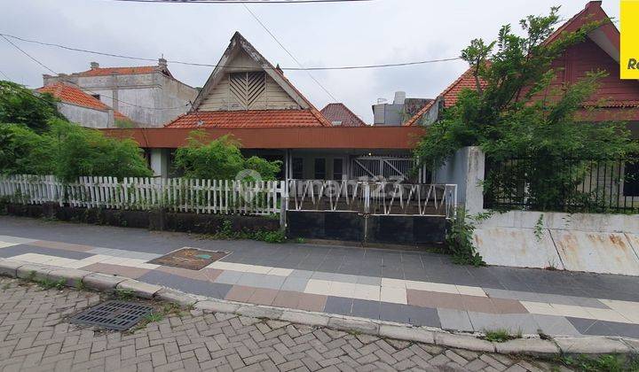 Dijual Rumah SHM Pusat Kota di Jalan Ogan Surabaya 1