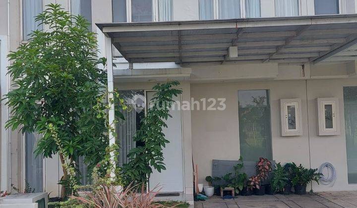 Dijual Rumah 2 Lantai SHM di Grand Pakuwon Adelaide Surabaya 1