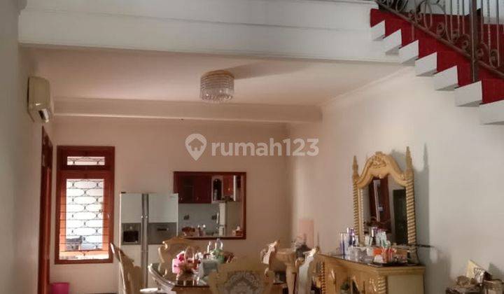 Dijual Rumah 2 lantai Pusat Kota di Jl Kapuas Surabaya 2