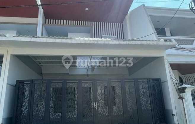 Dijual Rumah 2 lantai di Darmo Permai Timur Surabaya 1