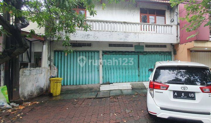 kan Rumah 2 lantai di Jalan Raya Manyar Surabaya 1