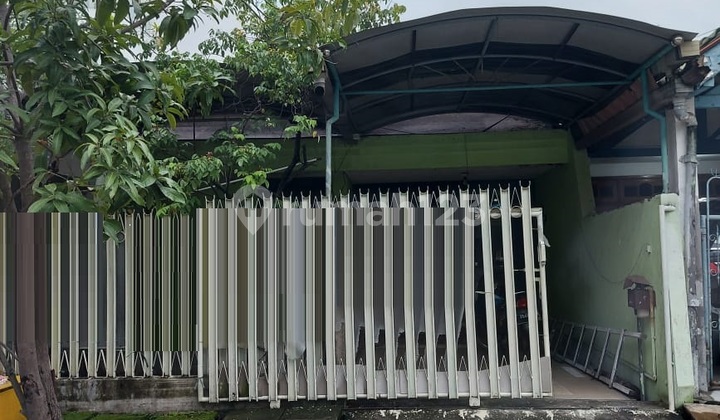 Dijual Rumah 2 lantai di Darmo Indah Barat Surabaya 1