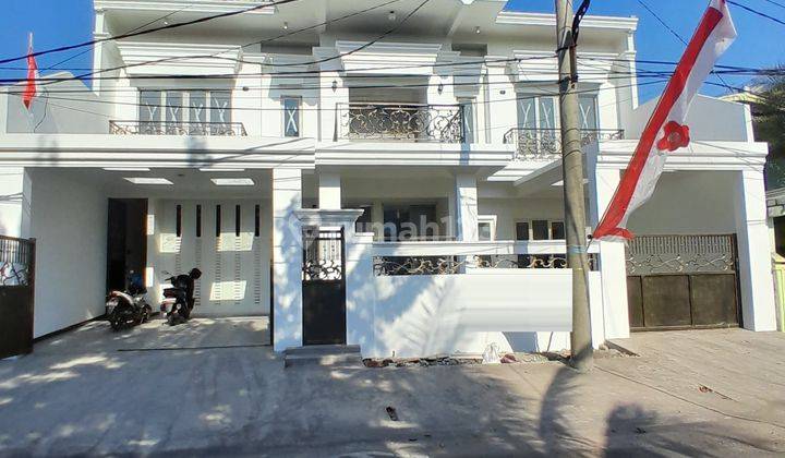 Dijual Rumah 2 Lantai di Jemur Andayani Surabaya 1