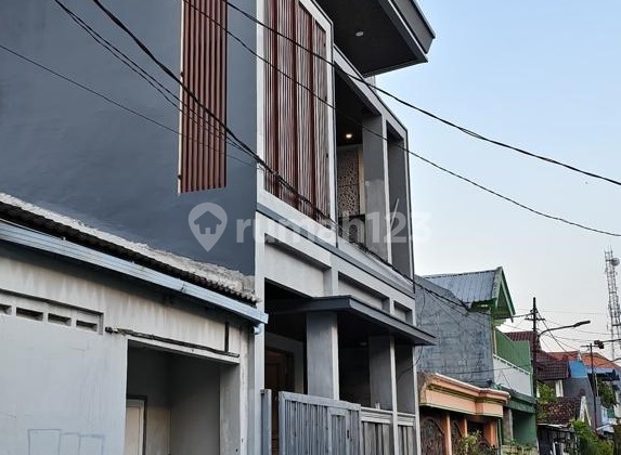 Dijual Rumah 2 lantai di Manukan Indah Surabaya 1