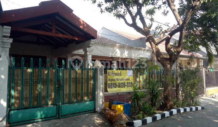 Dijual Rumah Strategis di Jalan Kupang Jaya Surabaya Barat 1