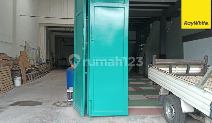 Dijual Rumah 2 lantai di Raya Banjar Sugihan Surabaya 1