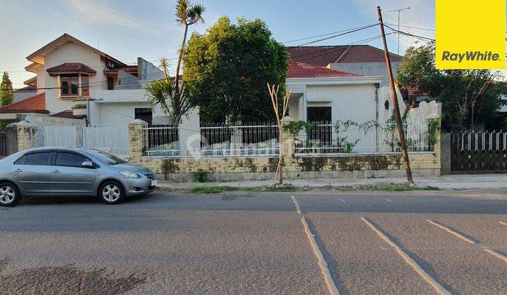 Dijual Rumah SHM di Jalan Gayungsari Surabaya 1