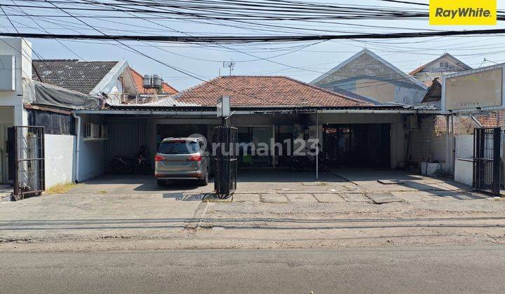 Disewakan Rumah di Raya Tenggilis Mejoyo Surabaya 1