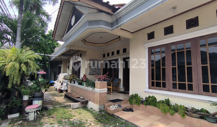Spacious And Ready-To-Live-In House In Gandul Spacious And Ready-To-Live-In House In Gandul