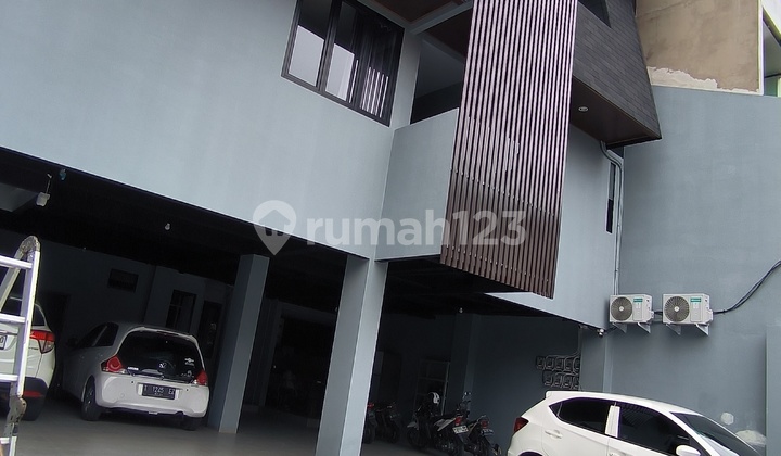 Kos Kosan Baru, 4,5 Lantai di Cipete Kos Kosan Baru, 4,5 Lantai di Cipete
