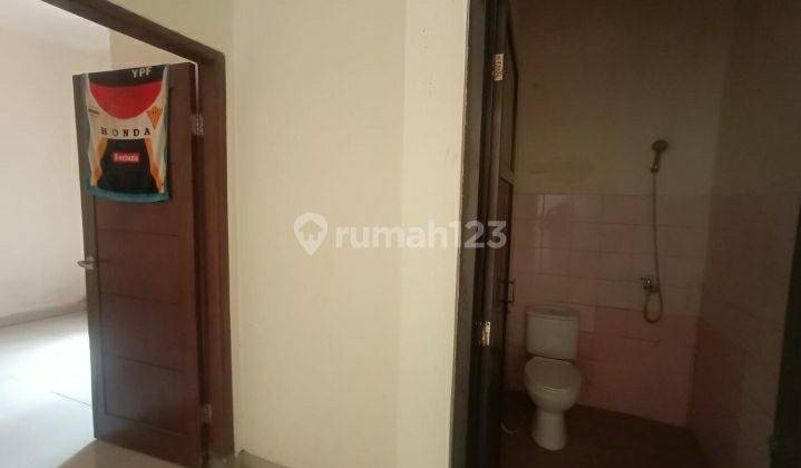 Rumah Super Teduh Dan Luas Di Perum Kemang Swatama 5