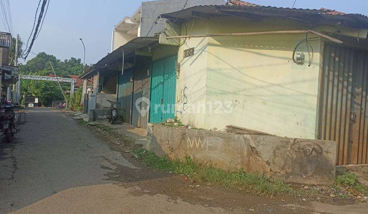 Rumah Tinggal & 6 Kios Di Area Perumahan Posisi Pinggir Jalan 2