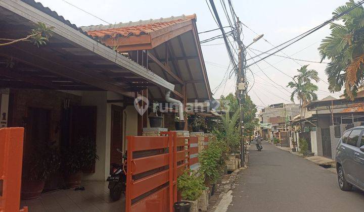 Rumah Dikawasan Bisnis & Perkantoran, LT. 183 m Tebet, Harga 4 M an 2