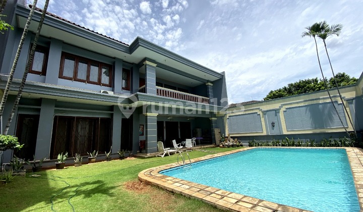 Rumah Mewah, Megah, Bentuk Tanah Ngantong, Ada Pool 2