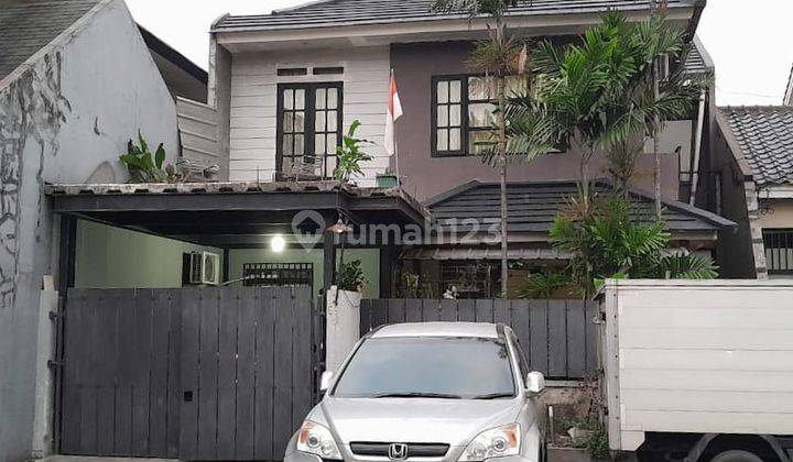 Rumah 2 Lt, Furnished Lt. 200m/Lb.300m Turun Harga 3,98 Milyar 1