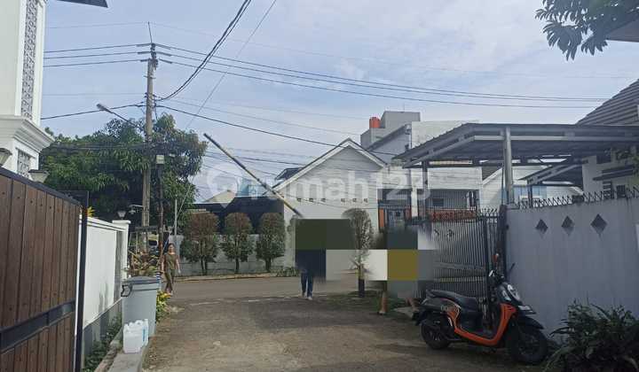 Rumah Hook Dalam Perumahan Permata Regency Depok 1