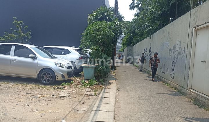 Tanah Diperuntukkan untuk Kedai Usaha, Lokasi Ramai Karyawan Dekat Citos