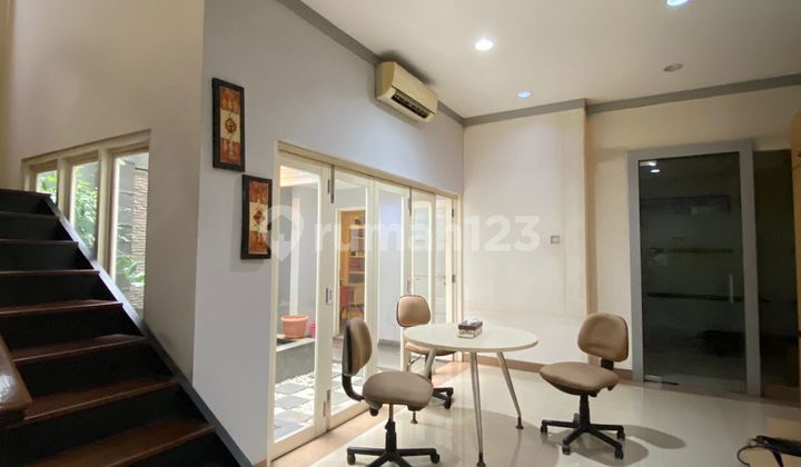 Mini Building 3,5 Lantai Di Ujungnya Jakarta Selatan, Investasi Modern