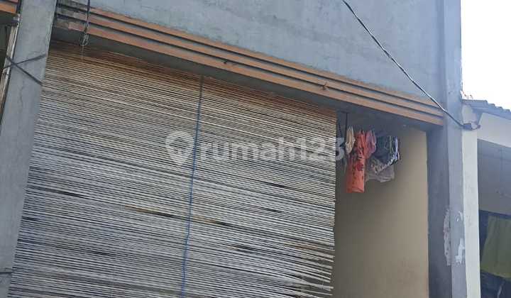 Rumah Kontrakan 6 Unit Dekat Jalan Raya Bogor