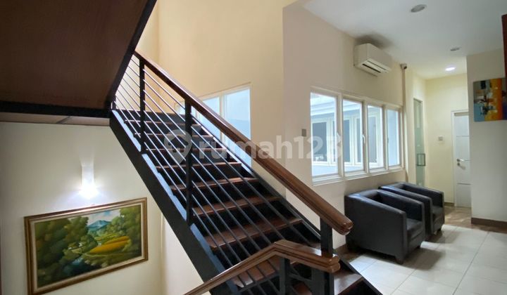Mini Building 3,5 Lantai Di Ujungnya Jakarta Selatan, Investasi Modern